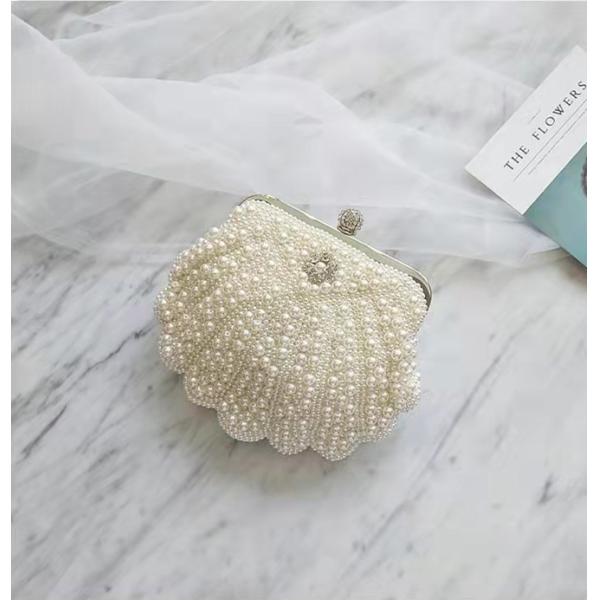 White Shell Shape Pearl Hand Bags Hand Woven For Women 22cm length 18cm height