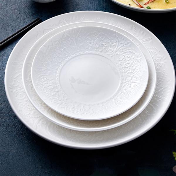 Shabby Chic White Porcelain Dinnerware Sets Spot Embossed Scratches Resistant