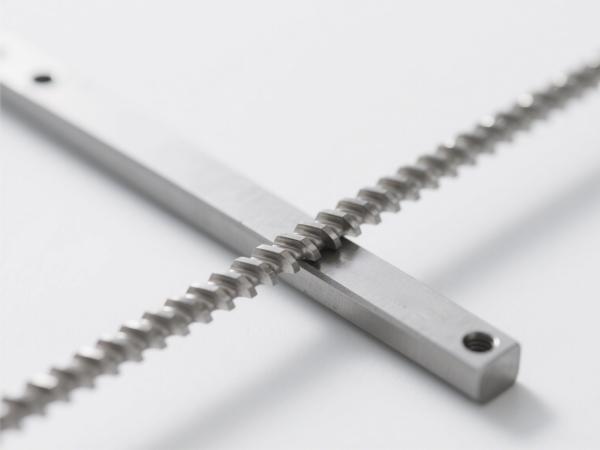 Traitement des engrenages personnalisés de haute précision et inspection du profil des dents