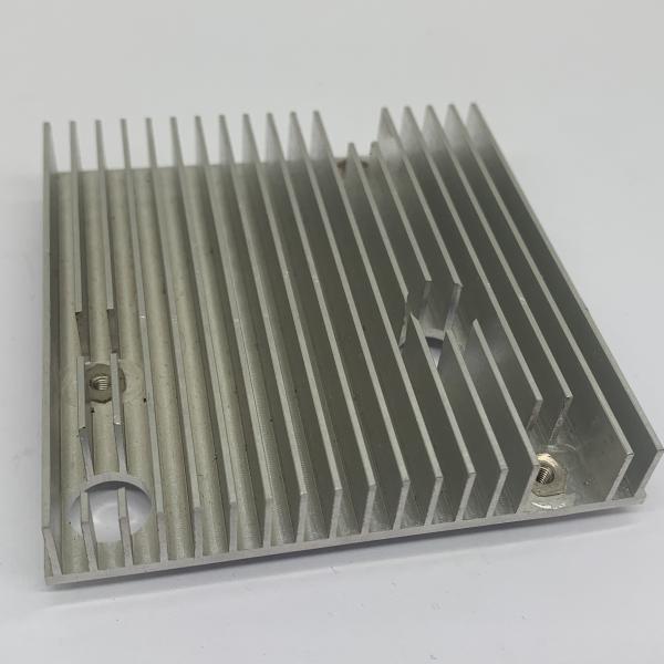 Aluminum Alloy Aluminum Heat Sink 6061/6063 Extruded Aluminum Heatsink 6000 Series Grade and T3-T8 Temper Extrusion