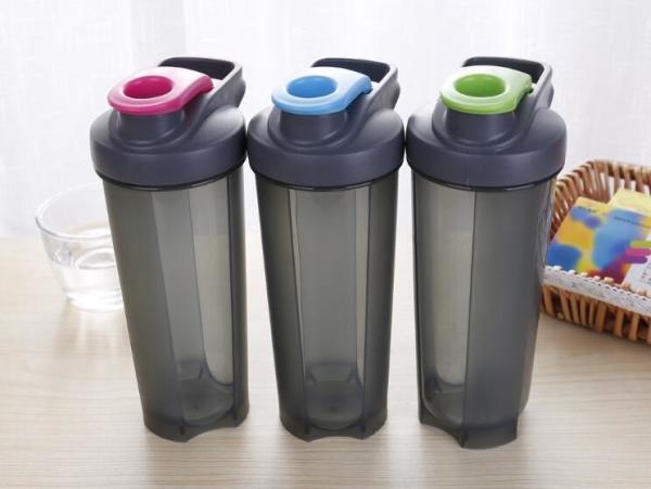 700ML portable Plastic bottle, 500ML portable Plastic Mug, Health premium portable plastic drinking bottles, Fashional p