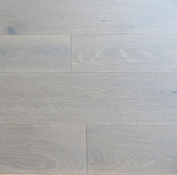 El roble blanco ahumado multiplica el suelo de madera dirigido, antigüedad del smokey