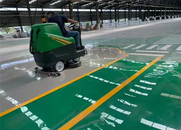 DQX6 CE Certified Ride-on Floor Scrubber High Efficiency Time-Saving & User-Friendly Operation