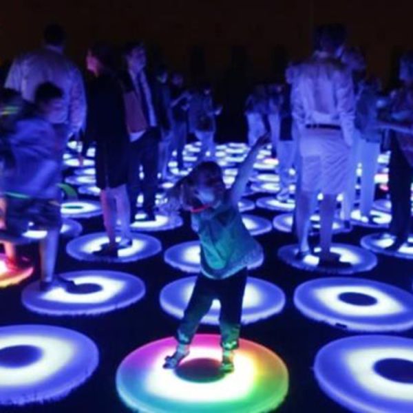 IP65 Waterproof LED Dance Floor Tile with 16 Color Changeable Lighting and 200KG Load Capacity for Interactive Play