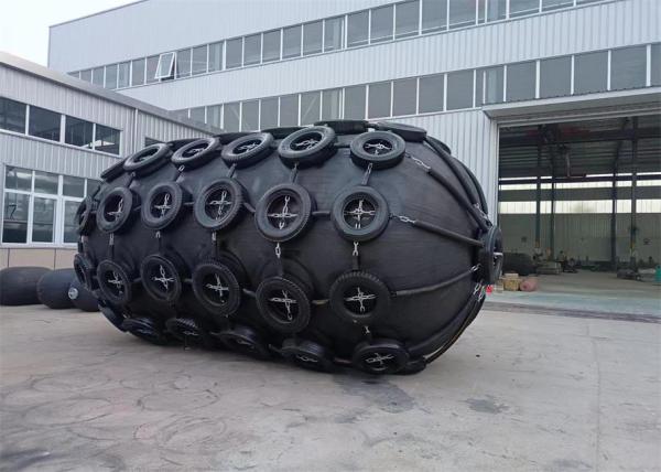 Yokohama Floating Ship Pneumatic Rubber Fender 3.3*6.5M 50kpa With Chain Tyre
