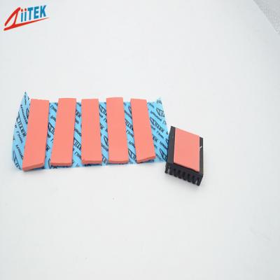 -50 à la PROTECTION conductrice remplie en céramique 2,0 W/MK de courant ascendant de rose en caoutchouc de silicone 200℃