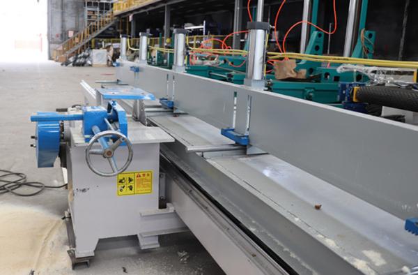Wood Board Cutting Edger Circular Table Sawmill / Big Edger Saws Sliading Circular Saw