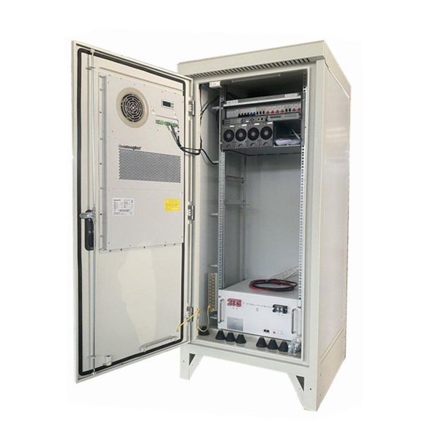 Armoire électrique extérieure complète IP55 IP65 personnalisable