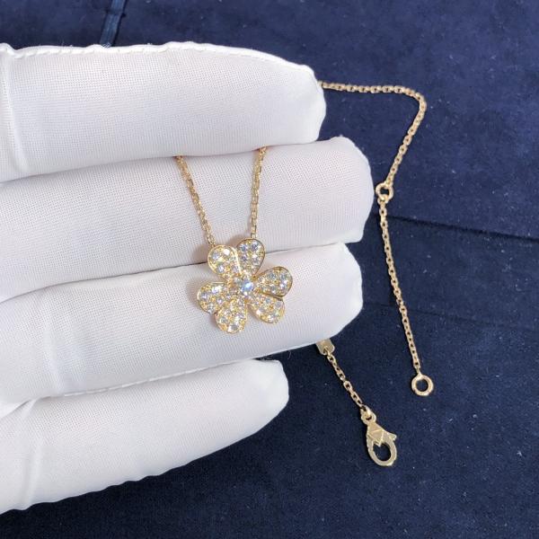Fantastic Van Cleef & Arpels 18k Gold Frivole Pendant Mini Model Vs Natural Diamonds
