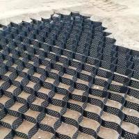 Geocelda de HDPE Negro Verde de Alta Calidad según la Norma ASTM para la Gestión de Relaves Mineros OIT ESCR, Altura 100 mm, Espacio Soldado 330 mm