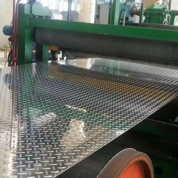 100 Recyclable Aluminum Checkered Plate Moderate Heatresistance Tolerances As Per Your Requirements Custom Sizes Durable Metal Sheet