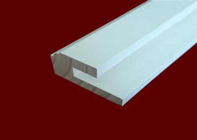 O molde de madeira branco da parede almofada impermeável para a decoração interior