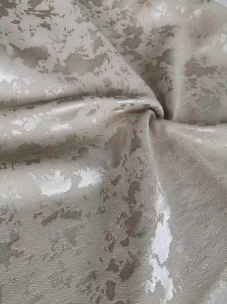 2.8 Meter Comfortable Anti Pill Shiny Velvet Fabric Woven Jacquard Fabric