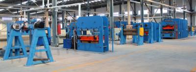Ligne de production de bande transporteuse en caoutchouc horizontale