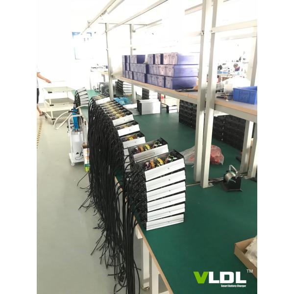 ROHS AGM Battery Charger 36V 43.2V 44.1V 8A Smart Pre Charge CC CV And Floating