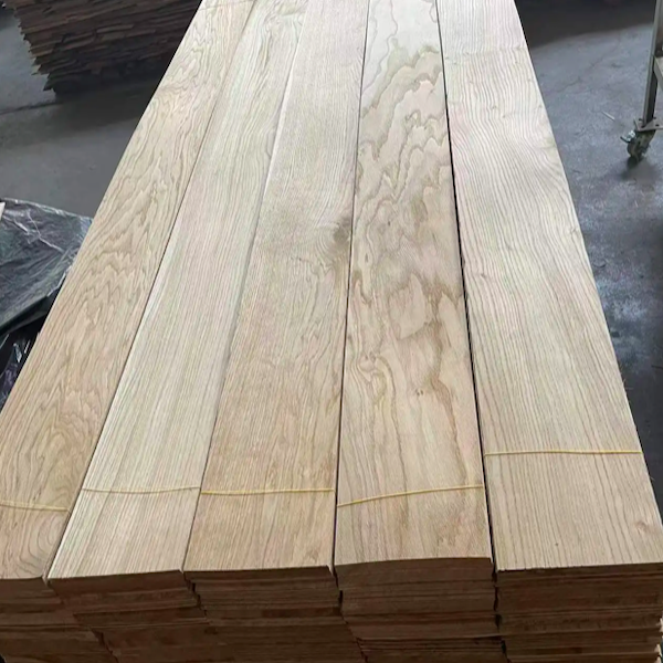 Venecedura de suelo de madera cortada 2 mm 3 mm Hojas naturales de roble blanco liso