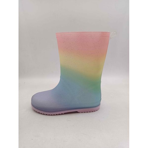 Des chaussures confortables pour enfants OEM Design 100% étanche