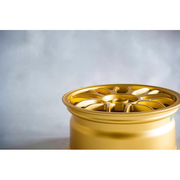 L'alliage de titane mat populaire 17 * 8,5 pouces coulées roues de voiture de tourisme PCD 5 * 100 ET 48 mm Jantes en aluminium une pièce coulée