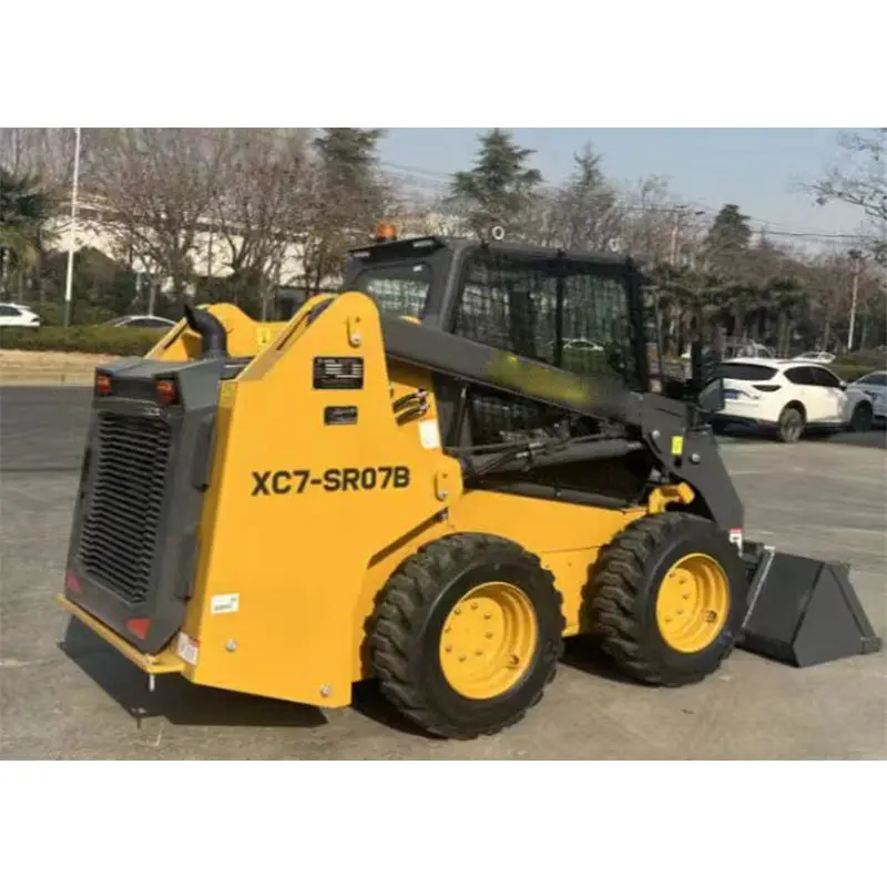 XCMG 0,9 тонны земля двигатель машины Скид Стер погрузчик 50HP XC7-SR07B