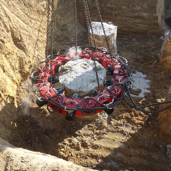 SANY 5.0t Hydraulic Pile Cutter , 690KN Hydraulic Breaker Attachment