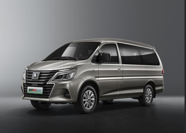 400KM Range Dongfeng M5EV MPV Electric Car With 4 Doors 5-9 Seats