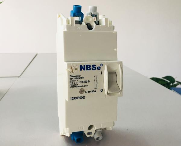 Compact 240v 3 Phase Module Case Circuit Breaker 2P Poles