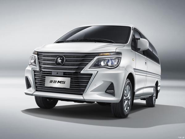 2023 Dongfeng Forthing Lingzhi 5-Seat Medium MPV Petrol Automobile Dark Interior Color
