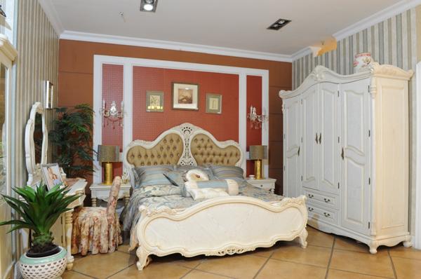ISO Indonesia Luxury European Bedroom Furniture Natural No Odor Classic Wooden Bed