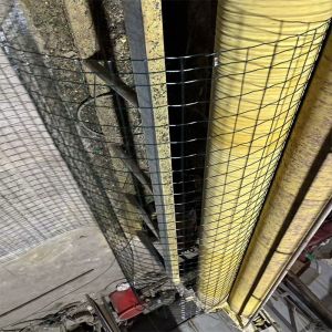 Holland Euro PVC Vinyl Coated Farm Fence Plain Weave Welded Wire Mesh Euro Style