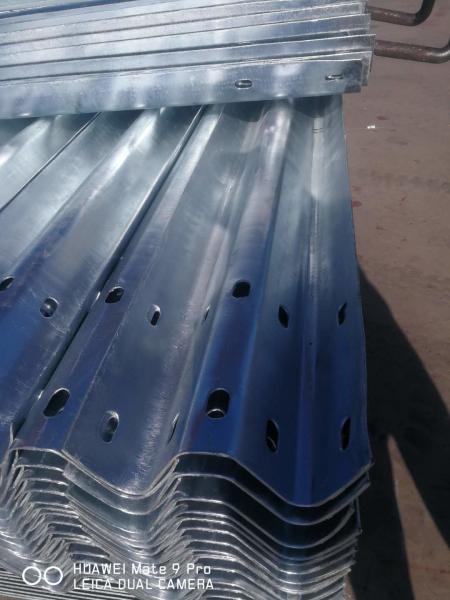Hot Dipped Galvanized W - Beam Highway Metal Guard Rails For Road Safey Barrier