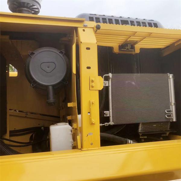 Excavadora Komatsu PC200-8 usada con 800 horas de trabajo y cilindro hidráulico original