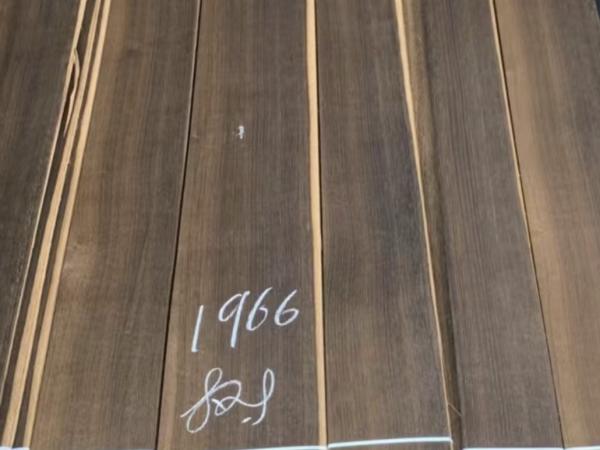 0.5mm Smoked Oak Veneer Grade A/B/C For Interior Decoration