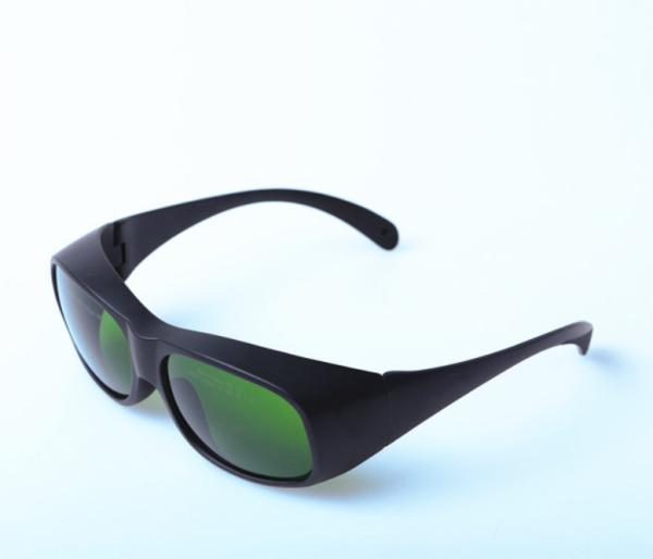 YHP-2 800-1100nm Laser Protective Glasses For Diode and ND:YAG Laser Protection