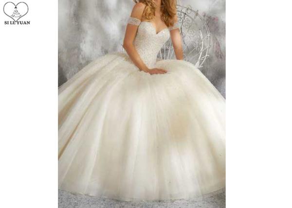 Sexy Ivory Ball Gown Wedding Dress Off Shoulder Short Sleeve Heavy Beading