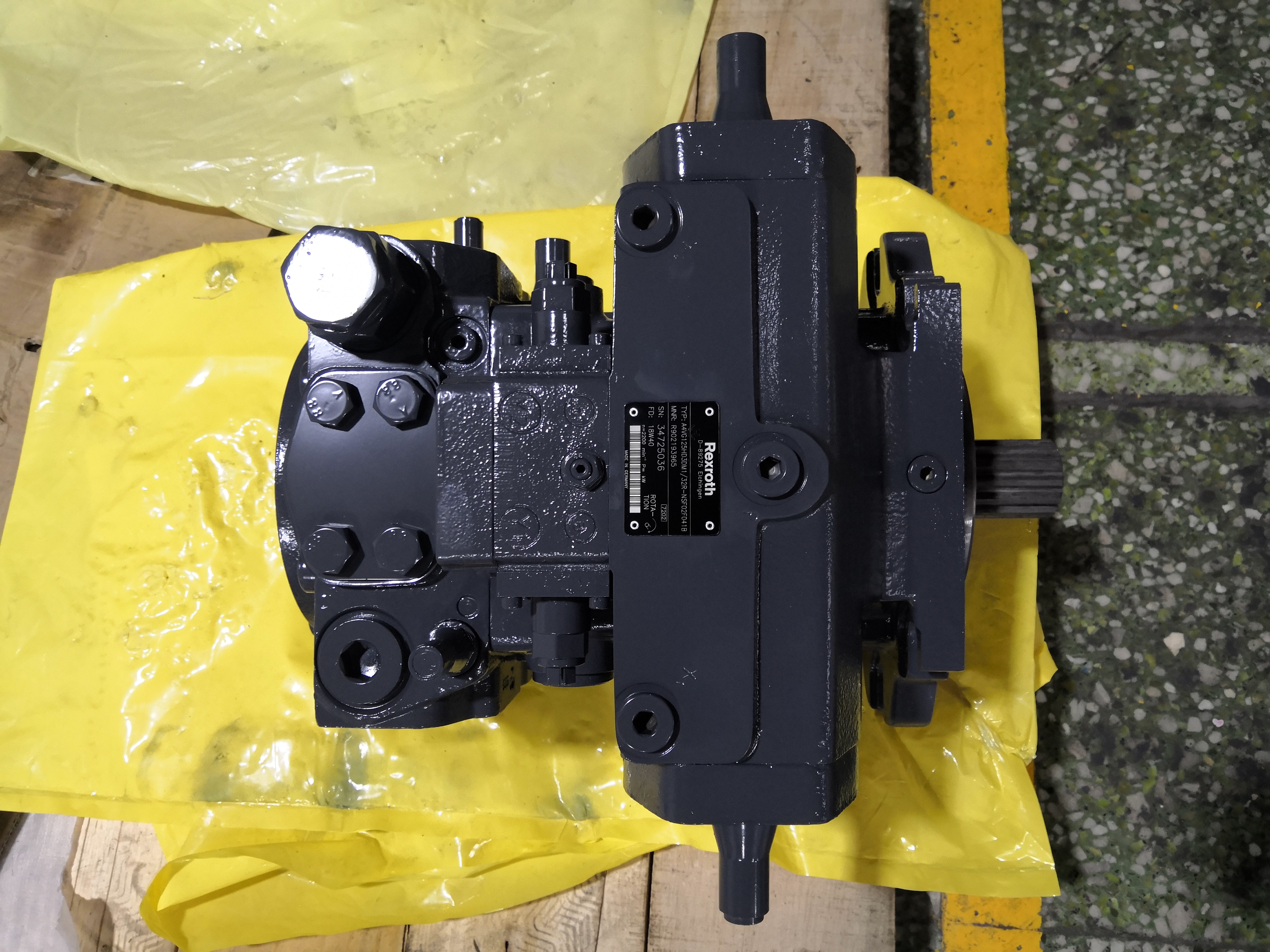 Rexroth A4VG High Pressure Hydraulic Piston Pump with Closed Circuit and Variable Displacement for Industrial Use