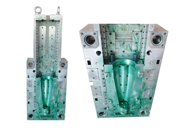 300K Shots SKD61 Base TPU Plastic Injection Mold