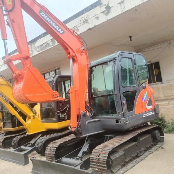 DX60LC Excavadora Doosan Usada 6 toneladas Excavadora de rastreador hidráulico