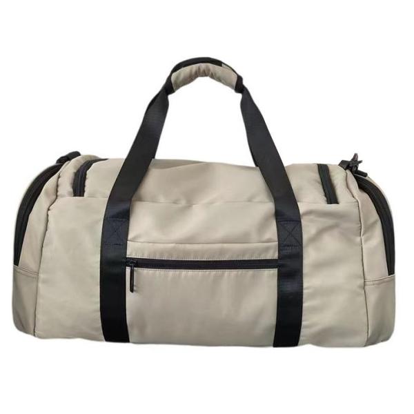 Multi Storage Spaces Personalized Duffle Bags For Sports  50-60Litres