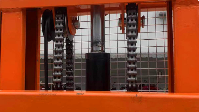 Stable Semi Electric Aerial Order Picker With Fork Platform For Safe Elevated Work