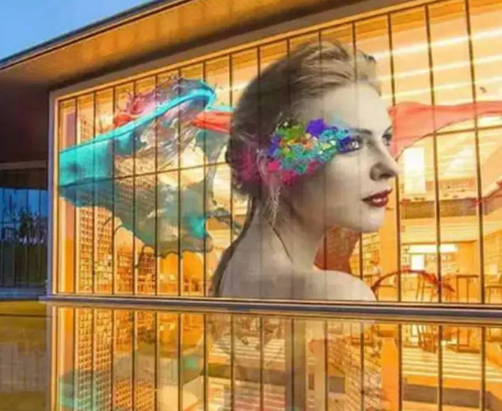1000 X 500mm Transparent Glass LED Screen Advertising Display 32873 Pixels ODM FCC