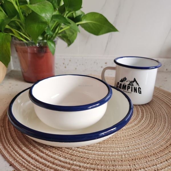 Handmade Enamelled Metal Dinnerware Set Bowl Mug Plate Set Customized Color
