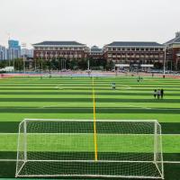 Sistema de drenaje eficaz para campos artificiales de fútbol de gran tamaño