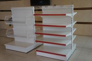 prateleira do supermercado, prateleira grande da alameda, shelving da gôndola,