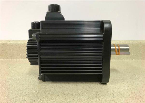 Servo motor ORIGINAL 4400W 1500RPM Ins.F SGMGH-44ACA41 da C.A. de Yaskawa SGMGH