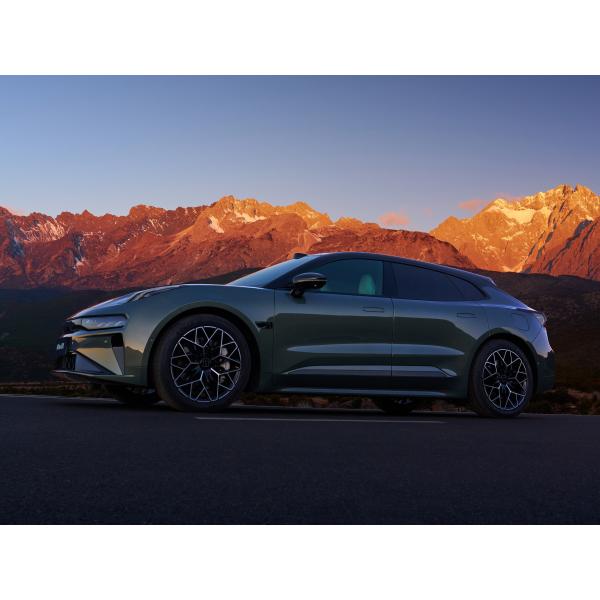 4 roues à 5 portes et 5 sièges Nouveau véhicule énergétique Zeekr Tout nouveau 001 2024 Me We You Nouvelle version EV Electric Car