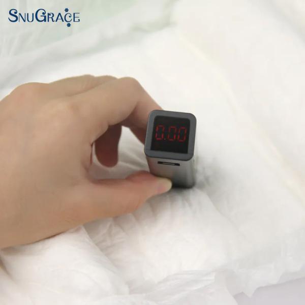SNUGRACE Disposable Adult Diapers Free Samples Offered for 6000ml Absorption from Korea