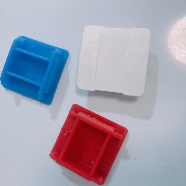 MEP HVAC гальванизировал стальное погружение крышек конца горячее для канала пластиковой распорки c Unistrut