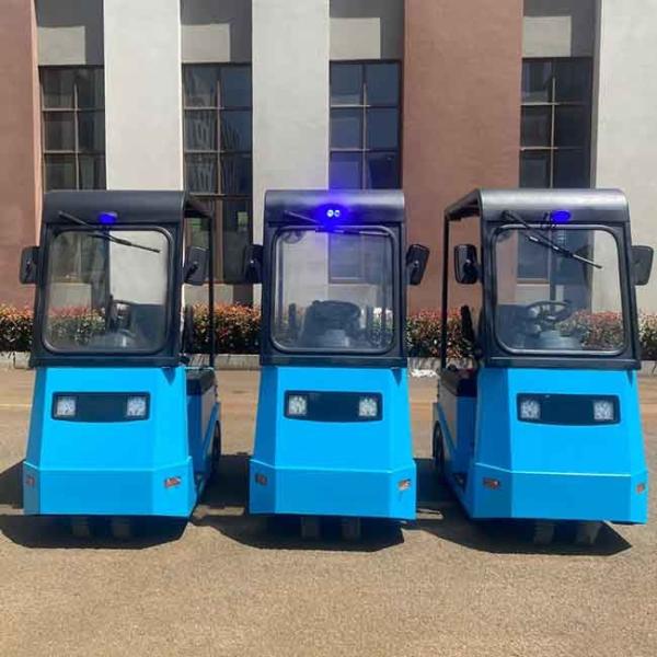 QDD40/60/80 Seated Electric Tow Tractor Traction weight: 4T-8T