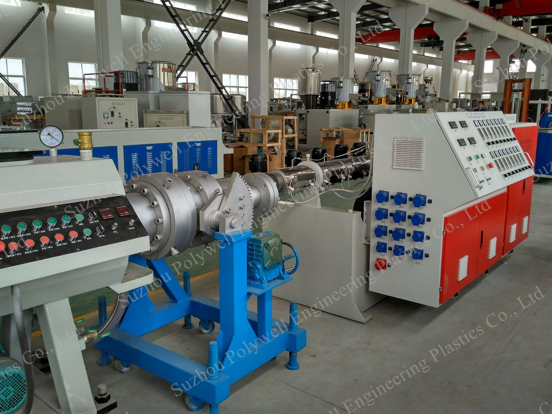 HDPE PP пластиковые трубы экструзионная линия композитные водоснабжения ирригации трубы трубы изготовления машины