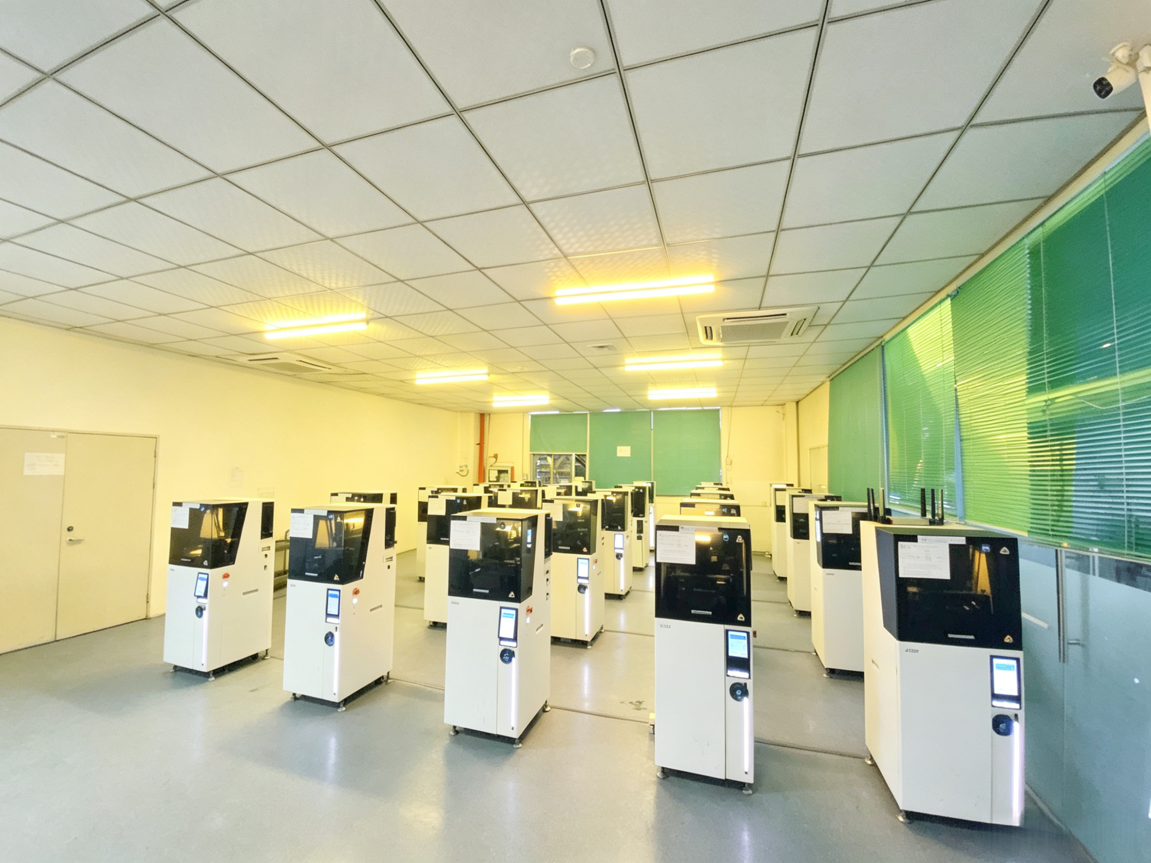 Golden Smile Dental Lab